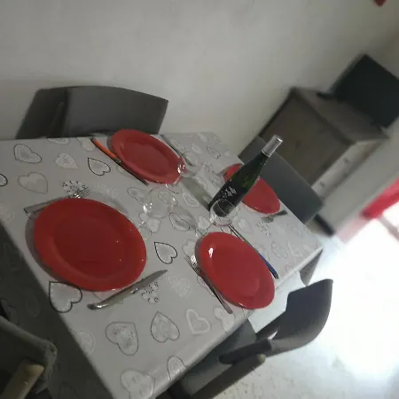 Studio 4 Pers Terrasse Climatisation Parking Prive 300M Plage *