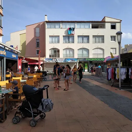 4 Pers Le Mole Reservation Du Samedi Au Samedi En Haute Saison Apartment Agde