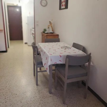Studio 4 pers le môle réservation du samedi au samedi en haute saison Apartamento *