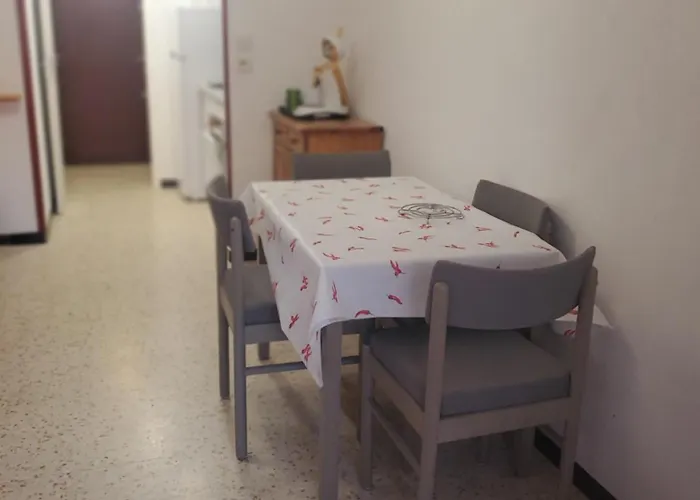 4 Pers Le Môle Réservation Du Samedi Au Samedi En Haute Saison Appartamento *